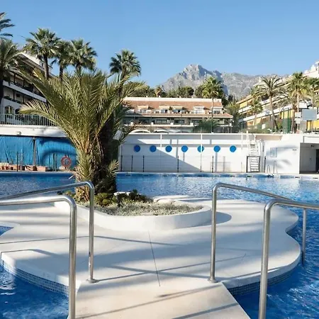 The Mile 아파트 *